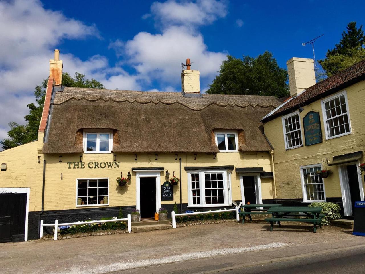 The Crown Inn Smallburgh Екстериор снимка